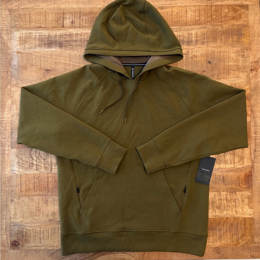 NWT Ten Thousand Midweight Tech Hoodie